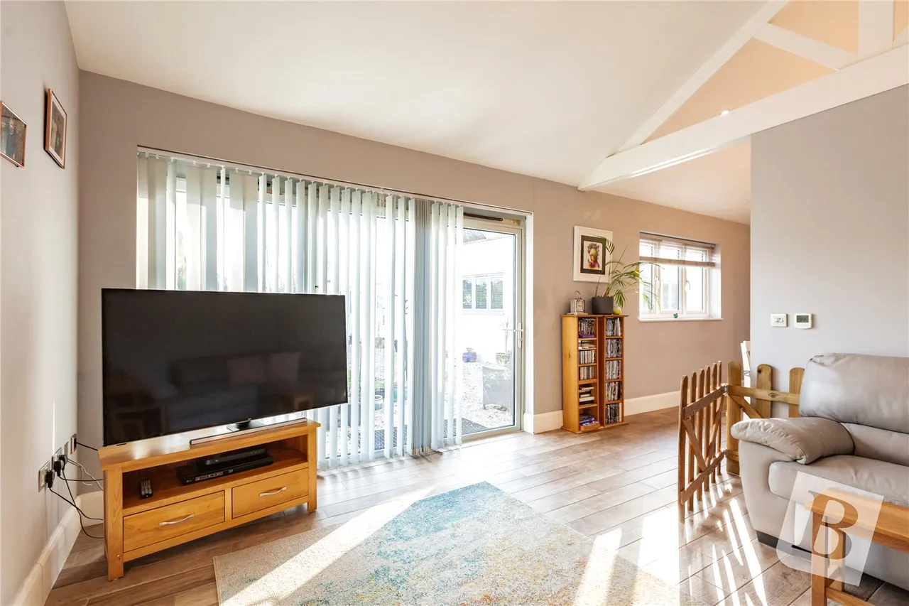 Ashwells Road, Pilgrims Hatch, CM15, photo 31