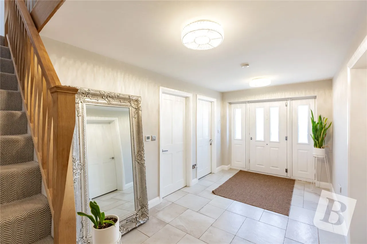 Ashwells Road, Pilgrims Hatch, CM15, photo 17