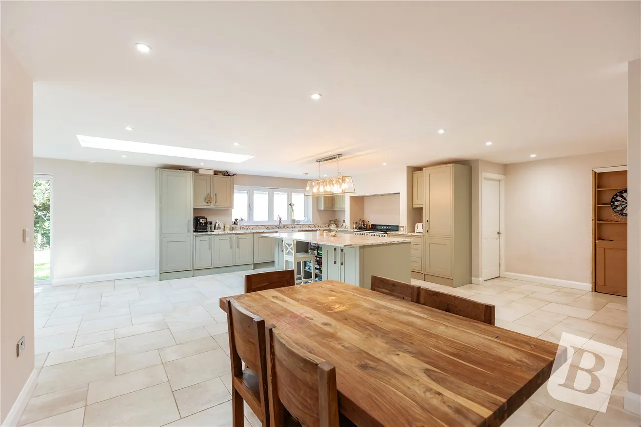 Ashwells Road, Pilgrims Hatch, CM15, photo 10