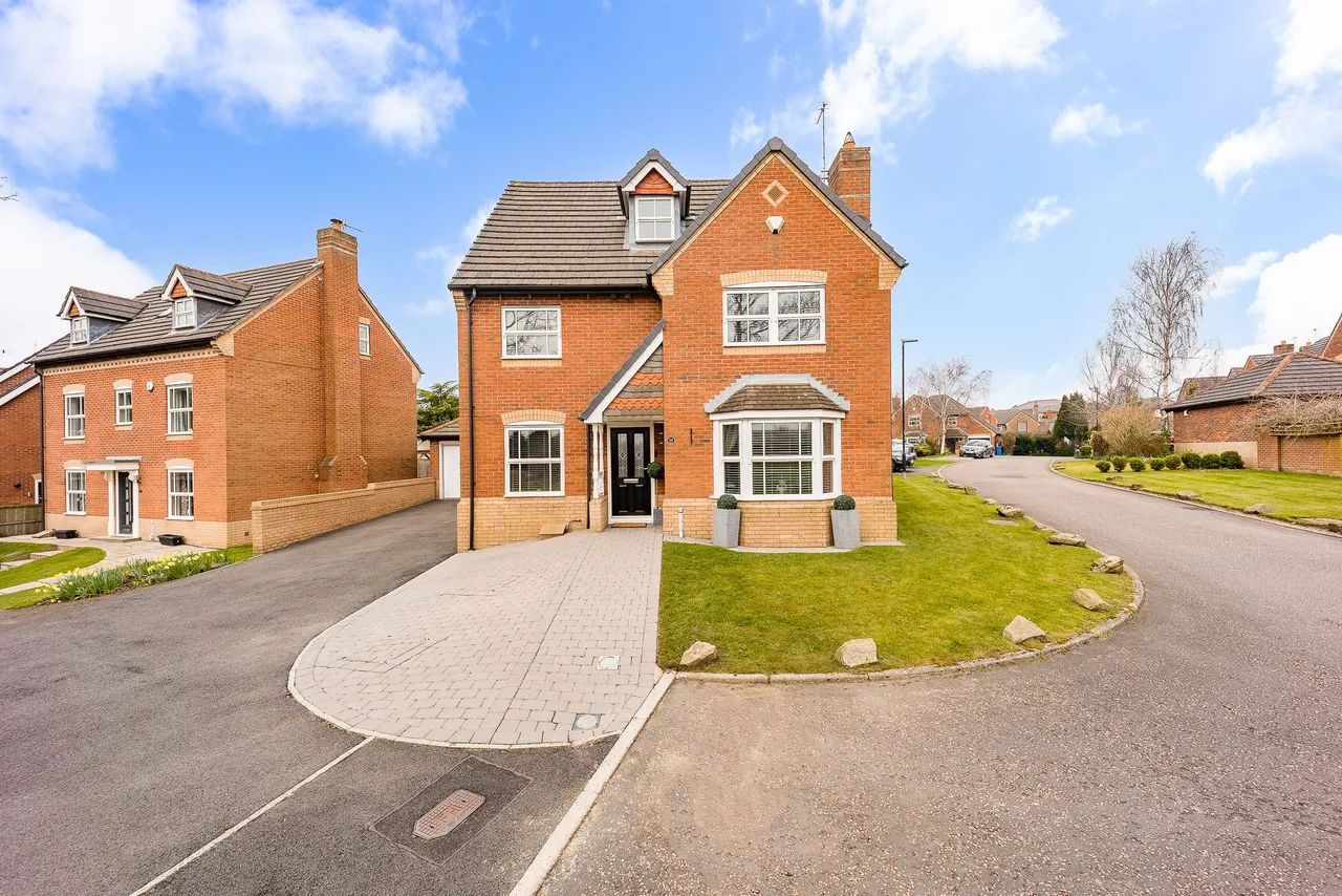 4 bed house for sale — Masefield Drive, Winwick, Warrington, Warrington, WA2 8XH