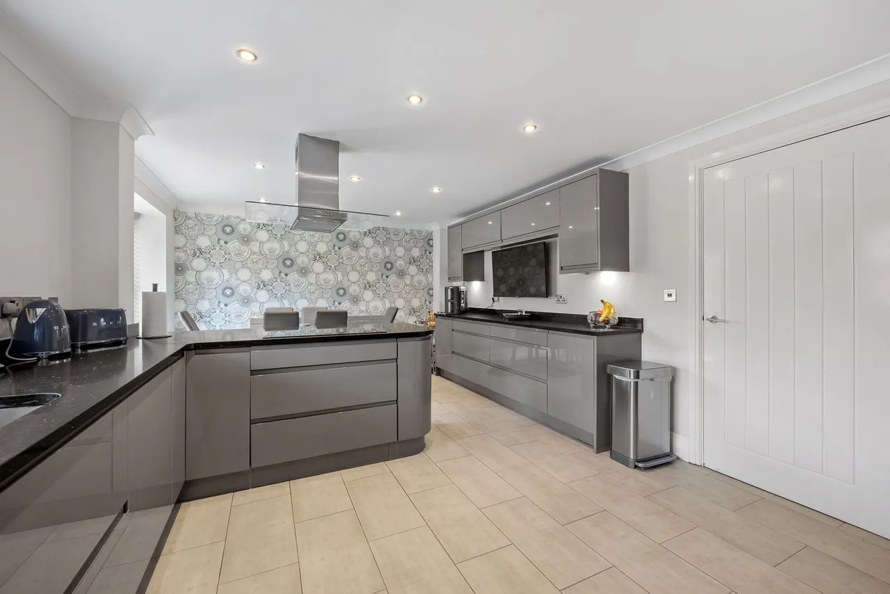 Masefield Drive, Winwick, Warrington, Warrington, WA2 8XH, photo 9
