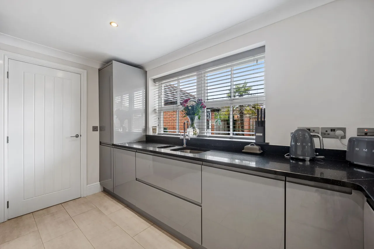 Masefield Drive, Winwick, Warrington, Warrington, WA2 8XH, photo 10