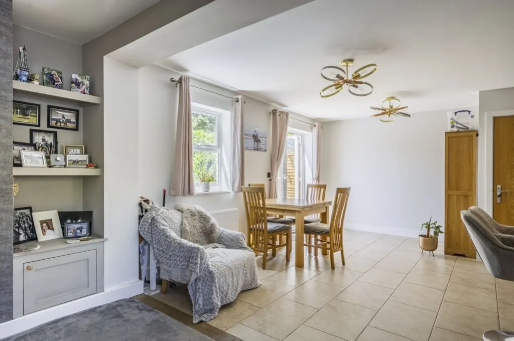 Avenue De Gien, Malmesbury, SN16, photo 4