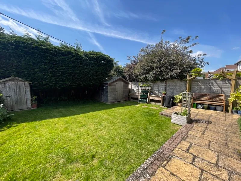 Chalklands, Bourne End SL8 5TQ, photo 4