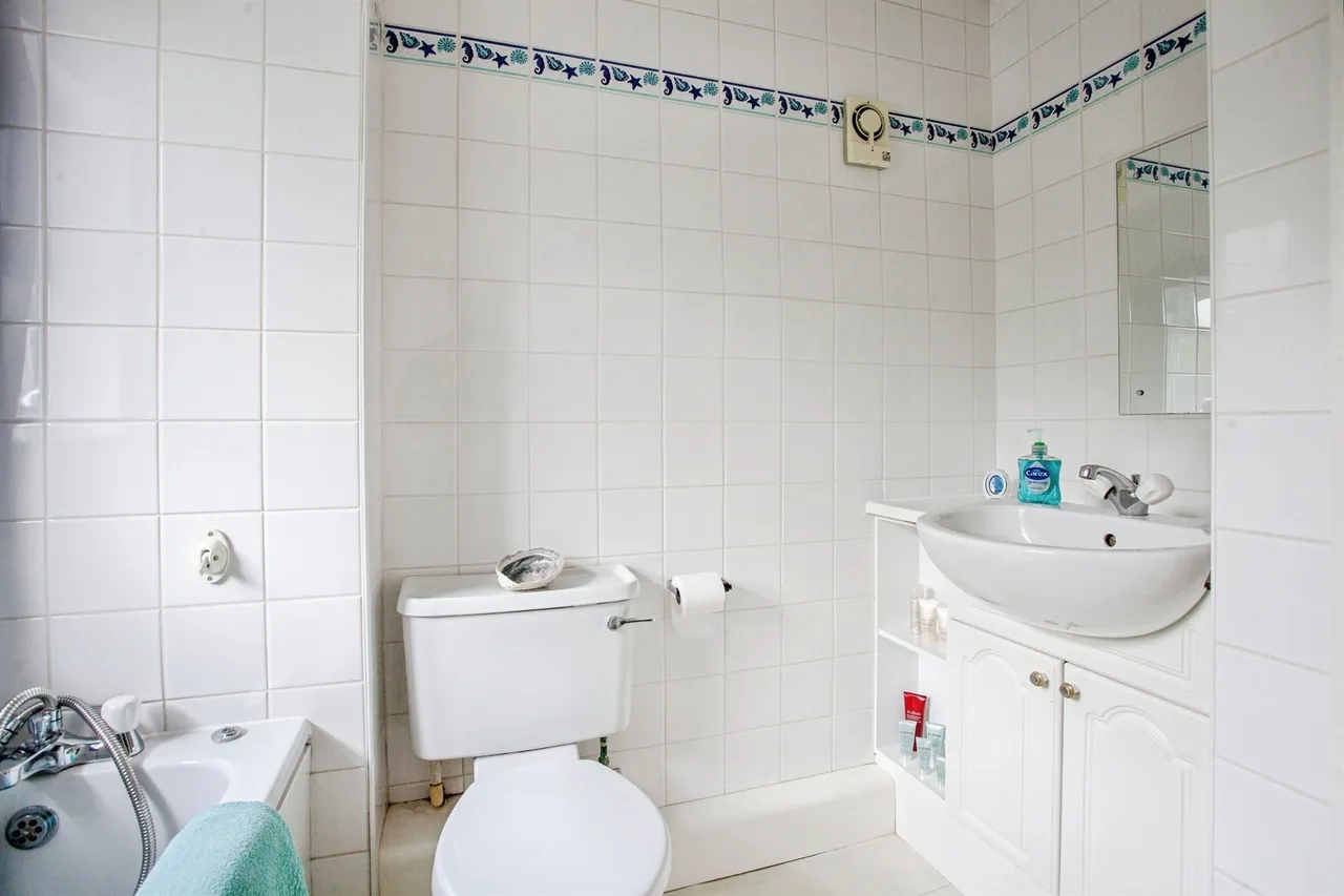 Thistle Drive, Upton, Pontefract, photo 11