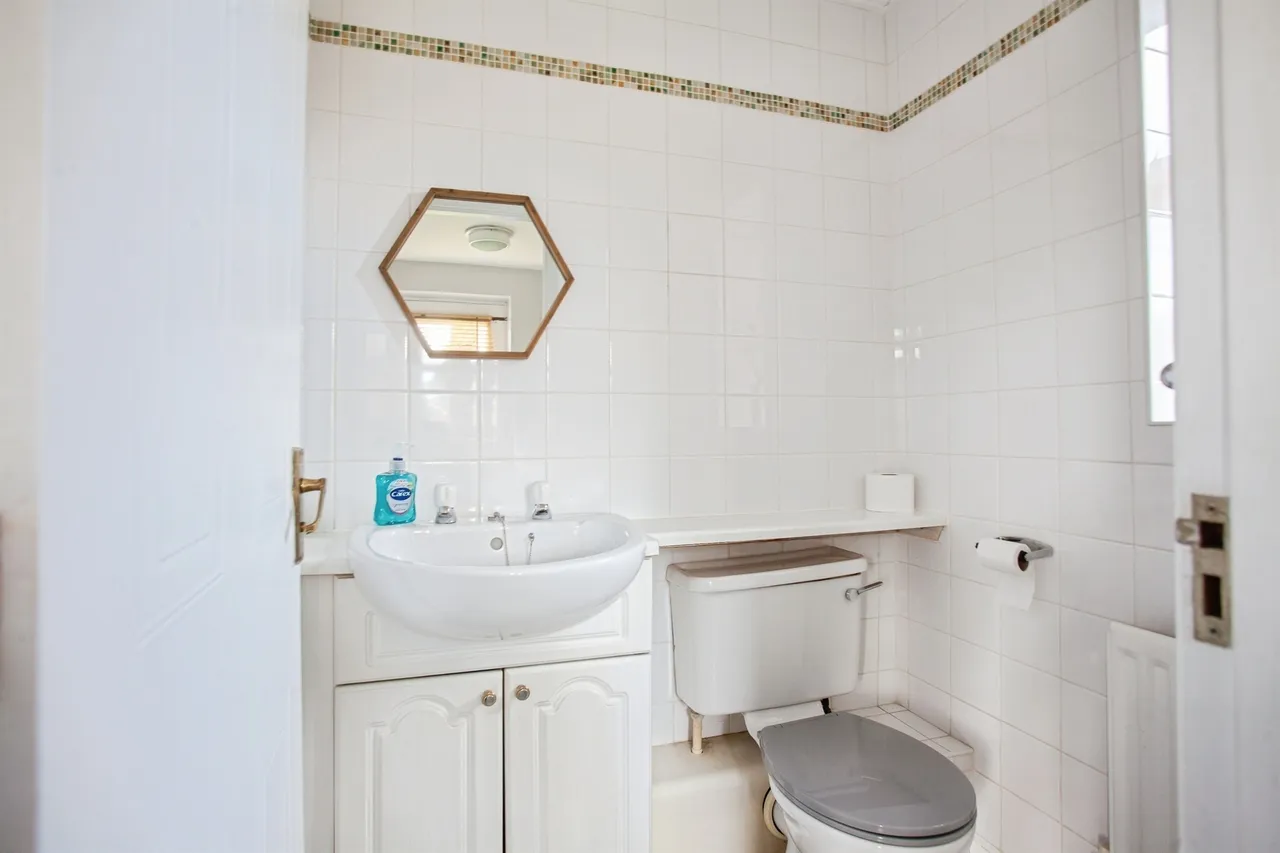 Thistle Drive, Upton, Pontefract, photo 5