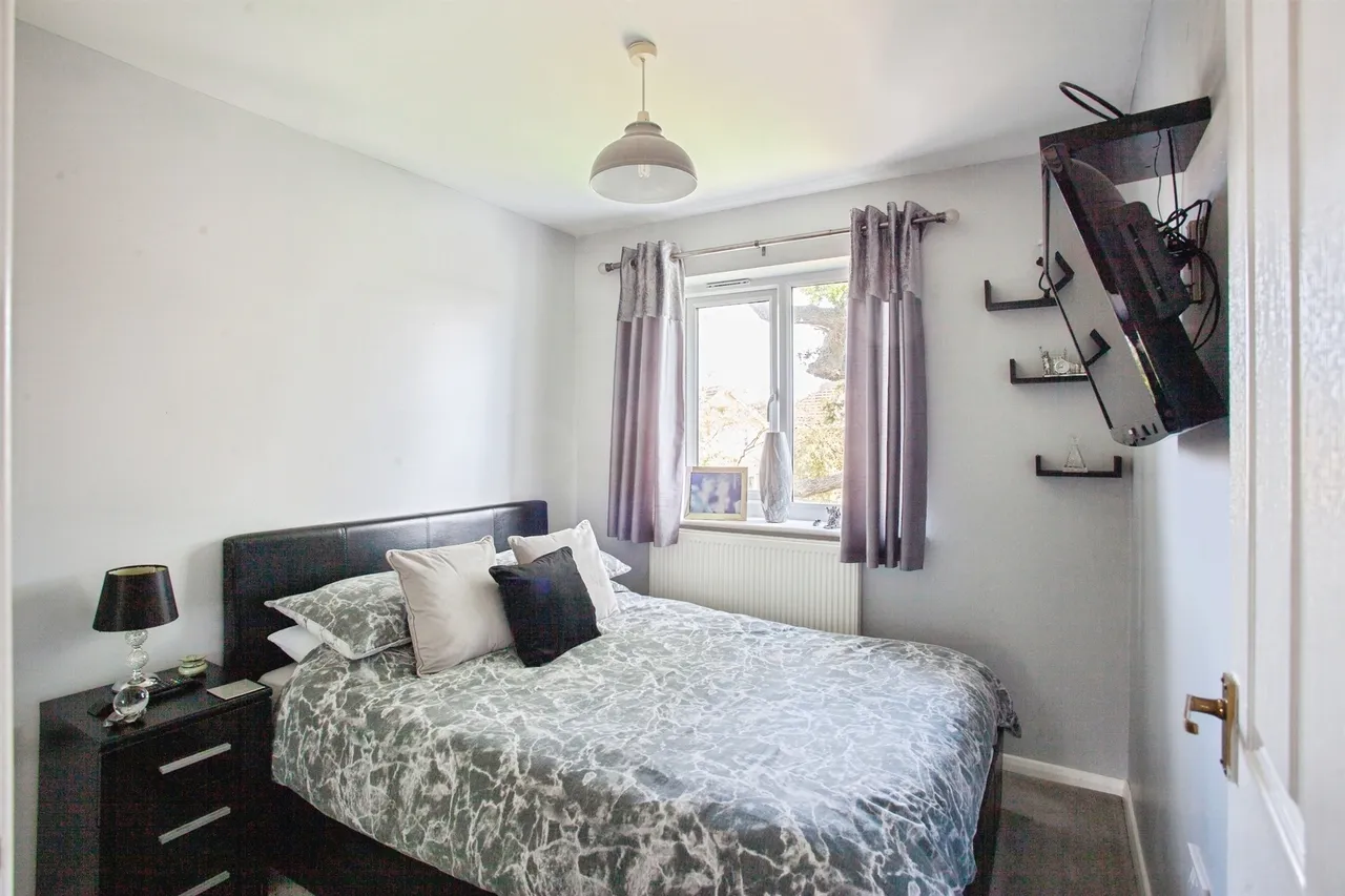 Thistle Drive, Upton, Pontefract, photo 10
