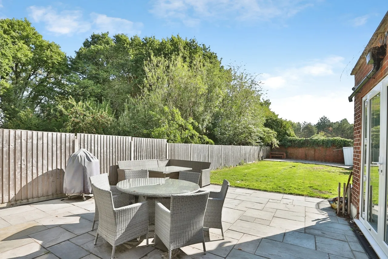 Verwood Road, Ashley, BH24, photo 10