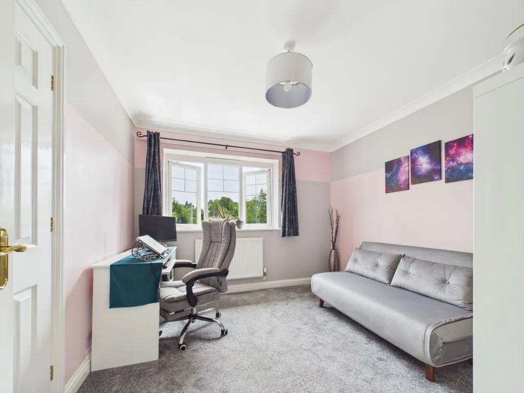 Ashdene Gardens, Reading, RG30, photo 6