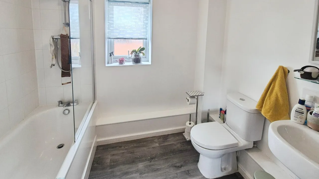 Hartley Court, Stoke-on-trent, ST4, photo 12