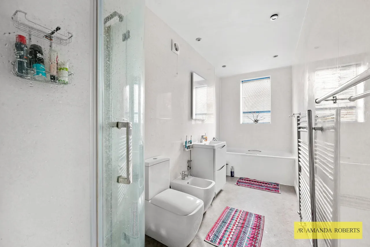 Gordon Road, London, photo 27