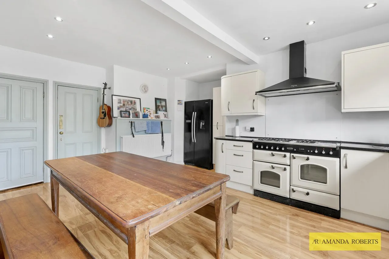 Gordon Road, London, photo 9