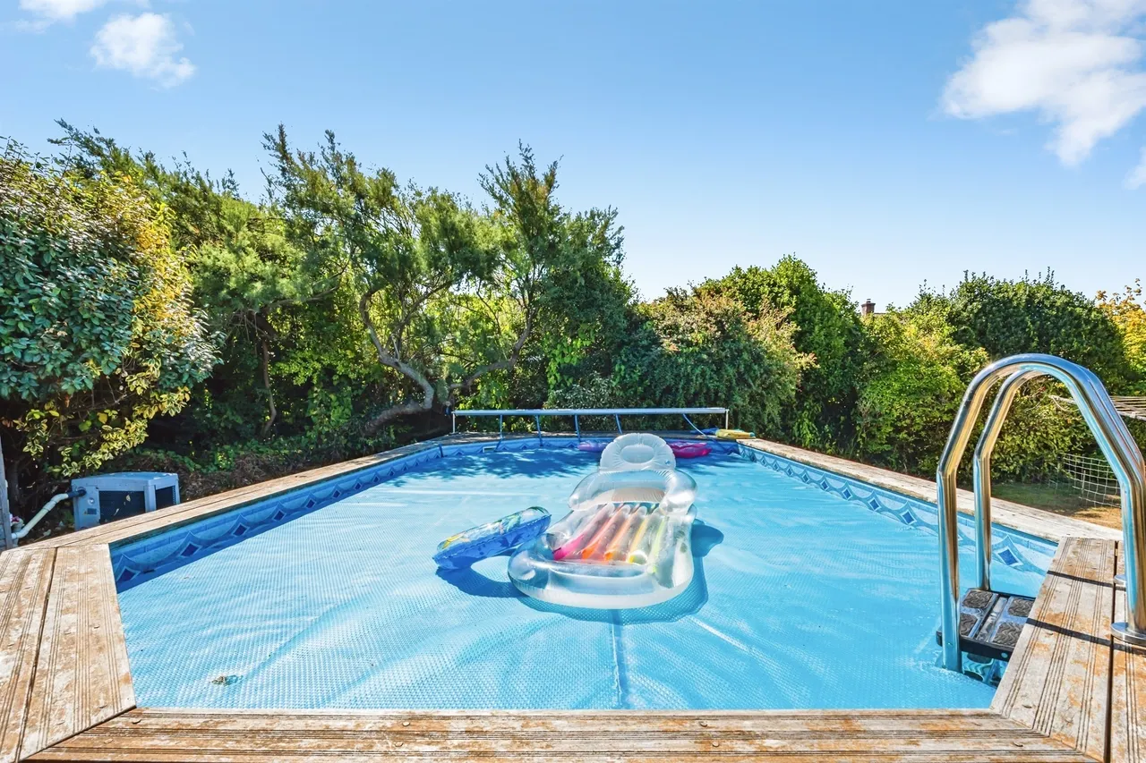 Poynings Close, Seaford, BN25, photo 14