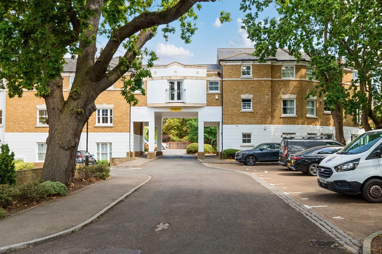 Cedars Close, London, SE13, photo 14