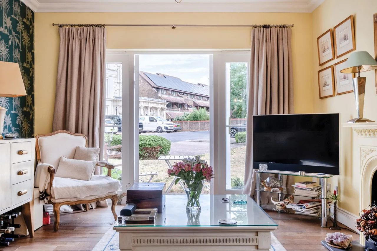 Cedars Close, London, SE13, photo 39