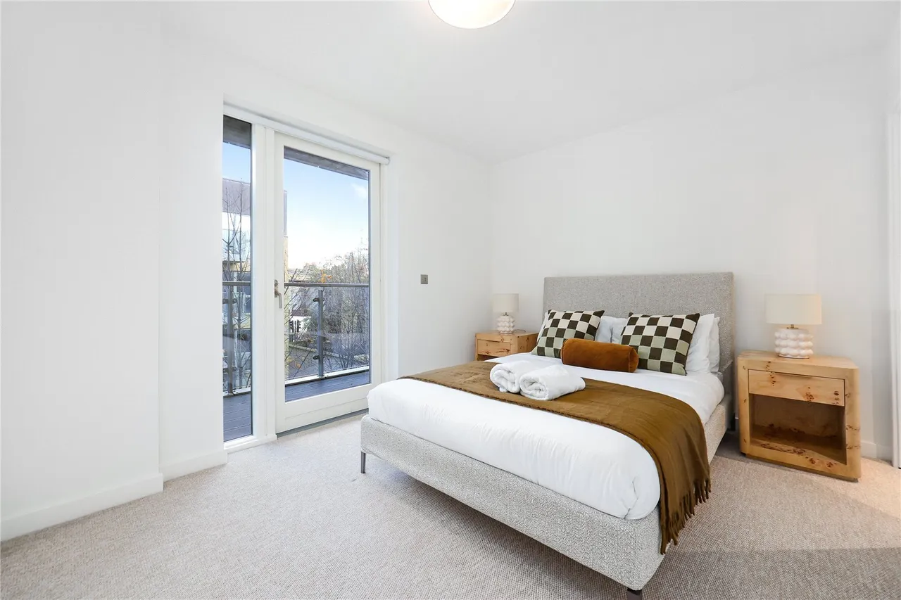 Vitruvian Court, Limehouse Basin, E14, photo 21