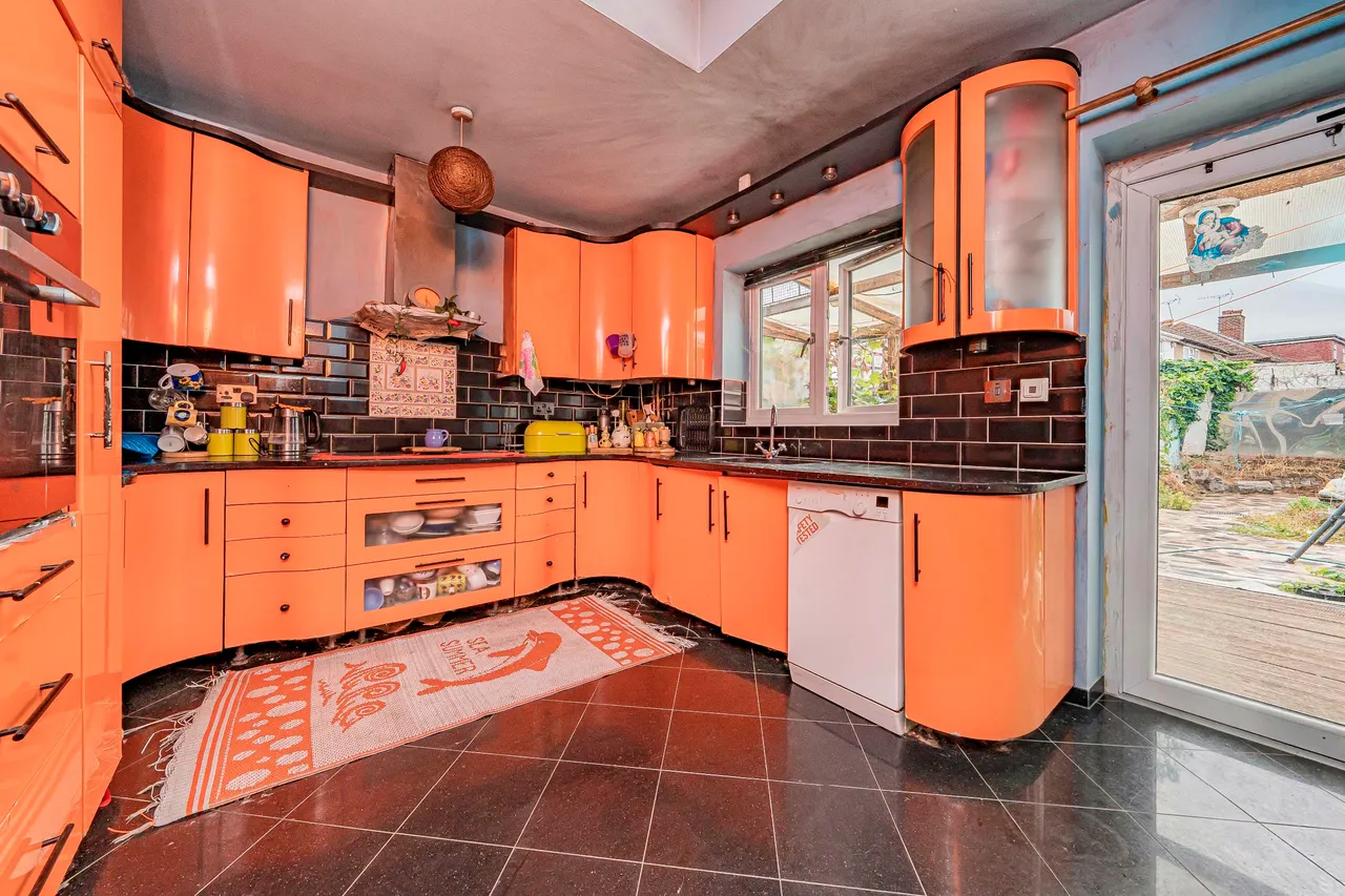 Browning Way, Hounslow, photo 5