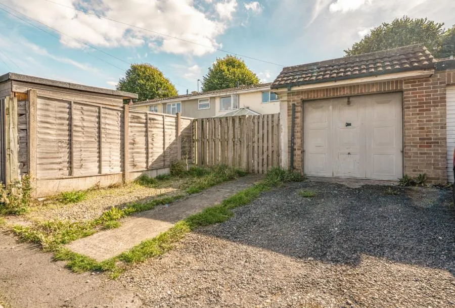 Longford, Yate, BS37, photo 14
