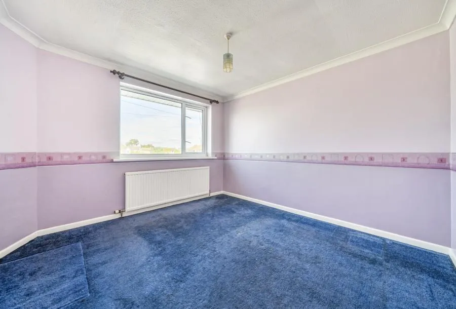 Longford, Yate, BS37, photo 7