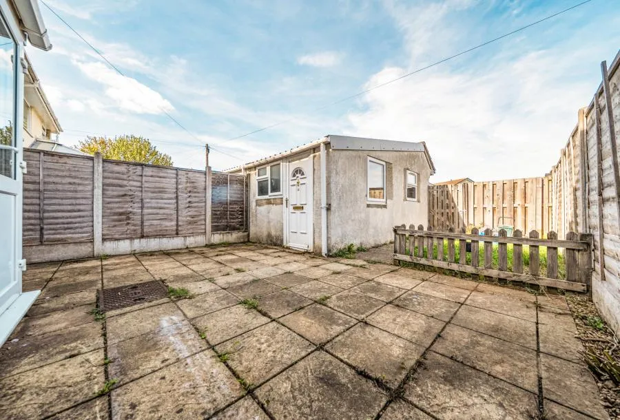 Longford, Yate, BS37, photo 10
