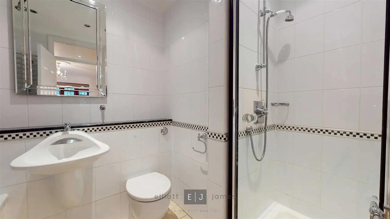 Barton Friars, Chigwell, IG7, photo 10