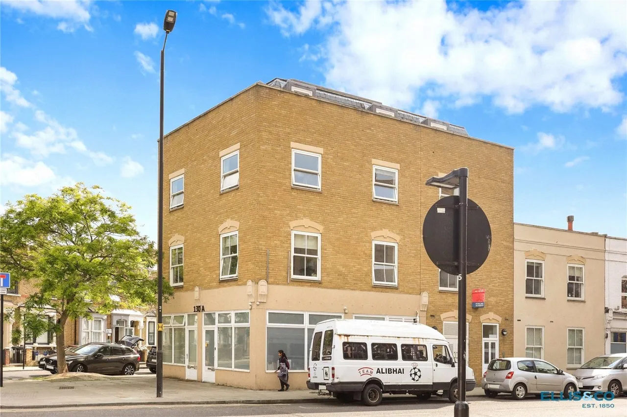 2 bed flat to rent, Northwold Road, London, E5