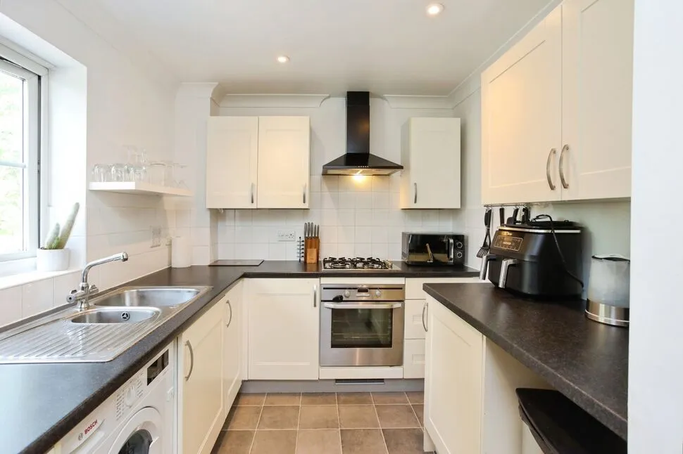 2 bed flat for sale — Underwood Rise, Tunbridge Wells, Kent, TN2