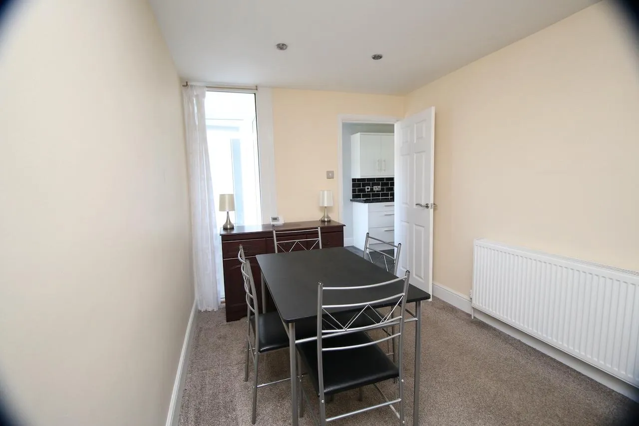 Skye Road, Cumbernauld, G67 1PD, photo 8