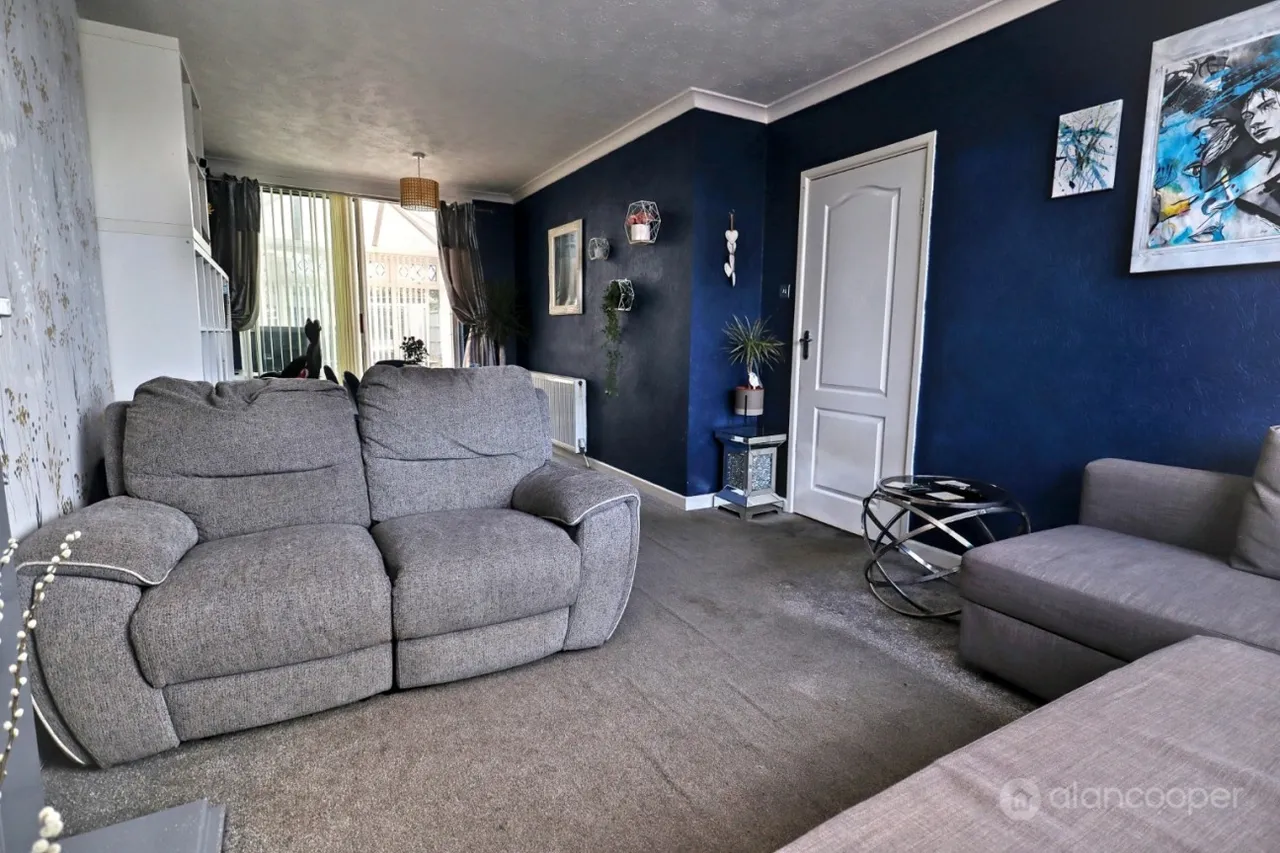 Glebe Avenue, Bedworth, CV12, photo 3