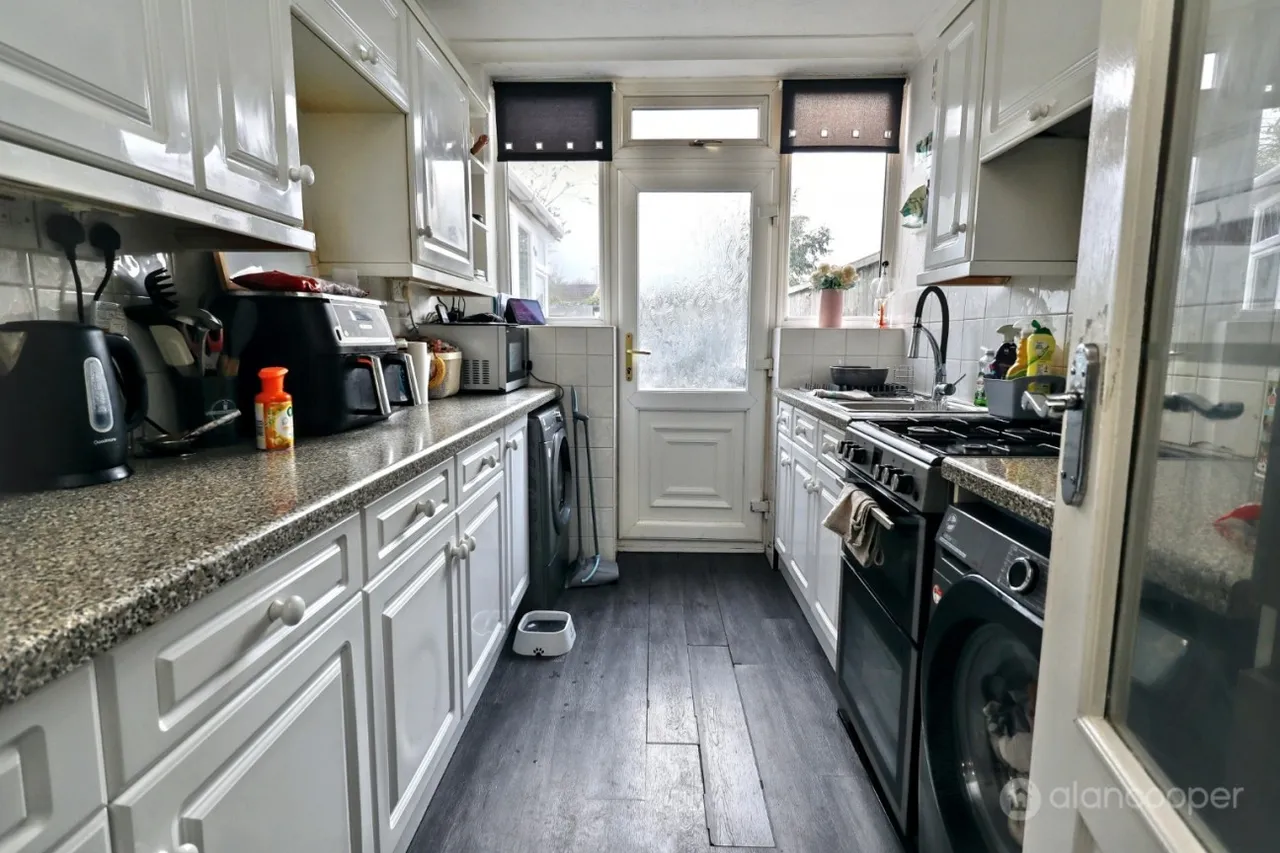Glebe Avenue, Bedworth, CV12, photo 6