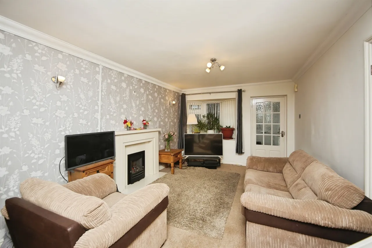 Lammas Close, Solihull, B92, photo 4