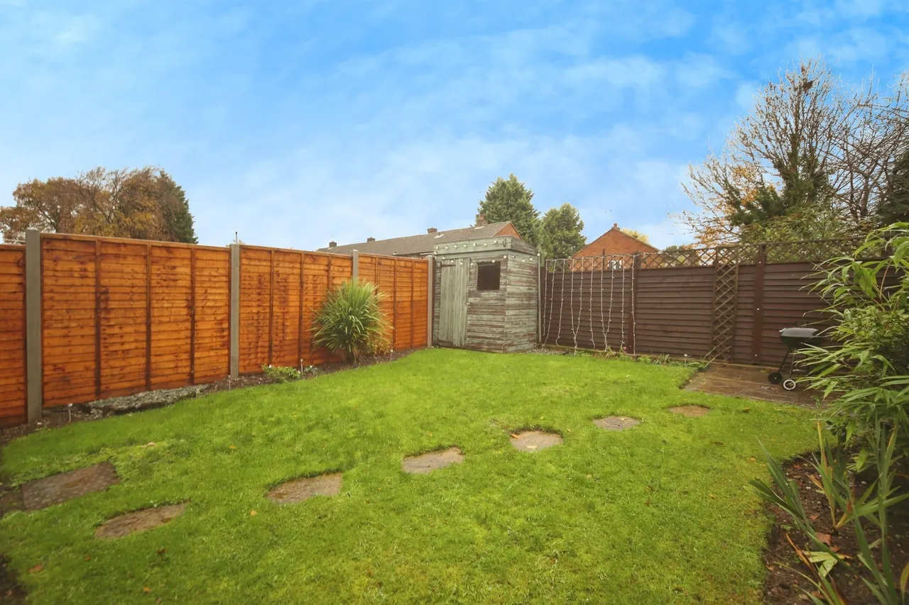 Lammas Close, Solihull, B92, photo 16