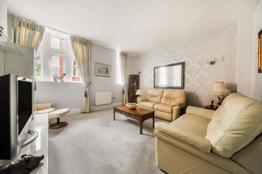 Enborne Road, Newbury, RG14, photo 4