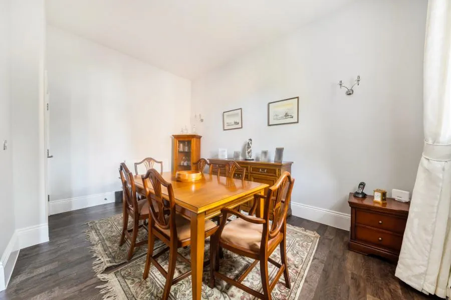 Enborne Road, Newbury, RG14, photo 8