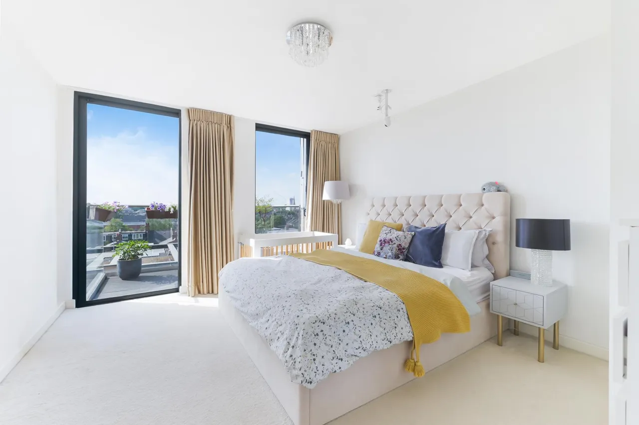 Baltic Avenue, Brentford, TW8, photo 6