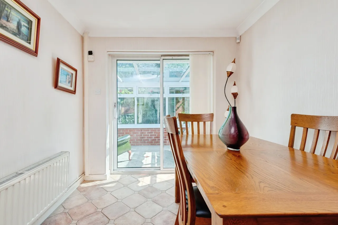 Crompton Drive, Liverpool, L12, photo 19