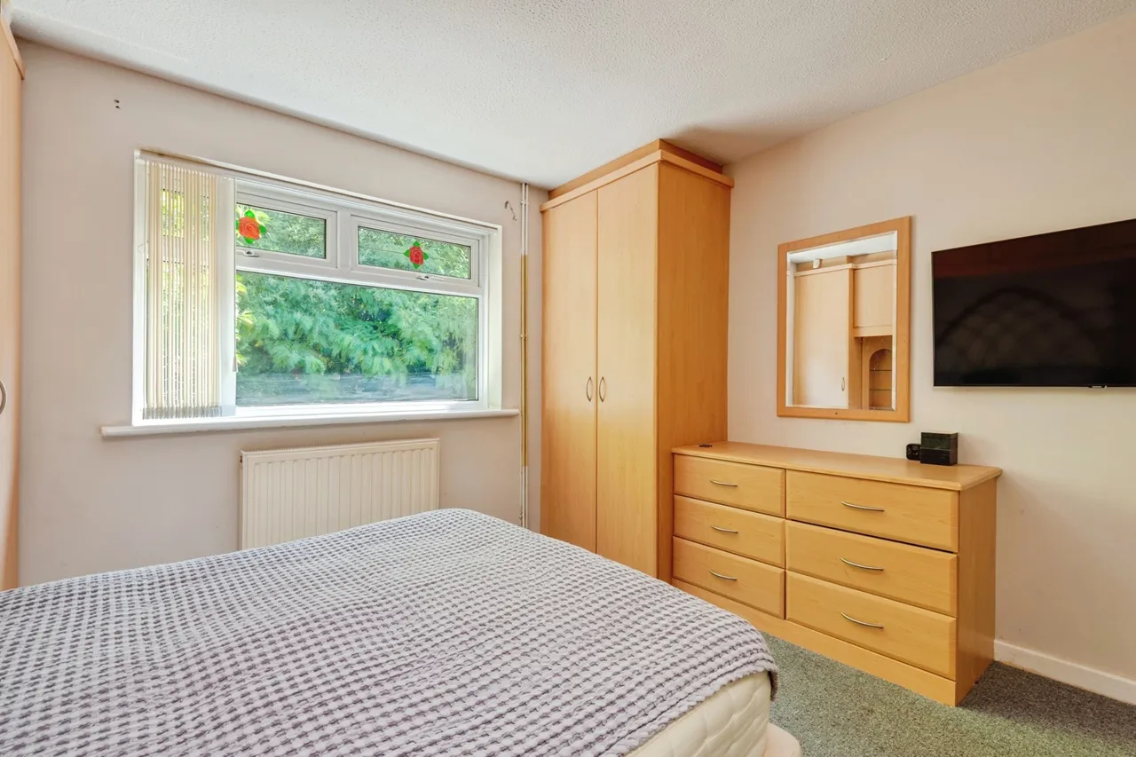 Crompton Drive, Liverpool, L12, photo 11