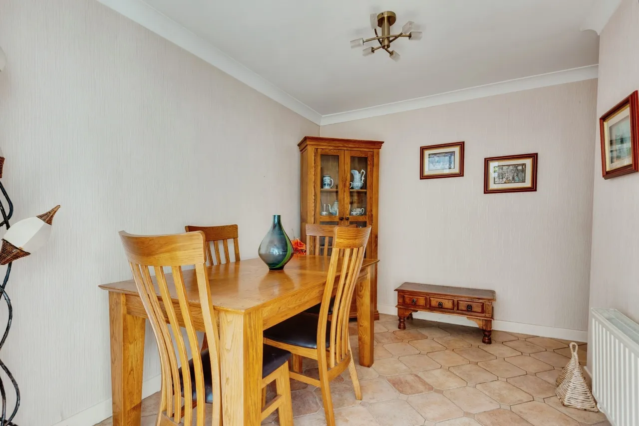 Crompton Drive, Liverpool, L12, photo 5