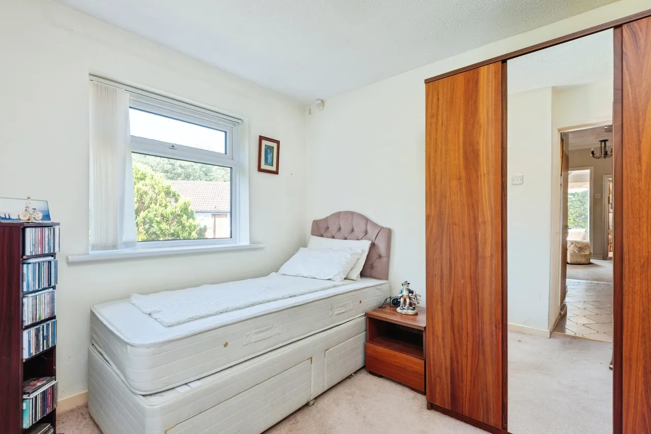 Crompton Drive, Liverpool, L12, photo 12