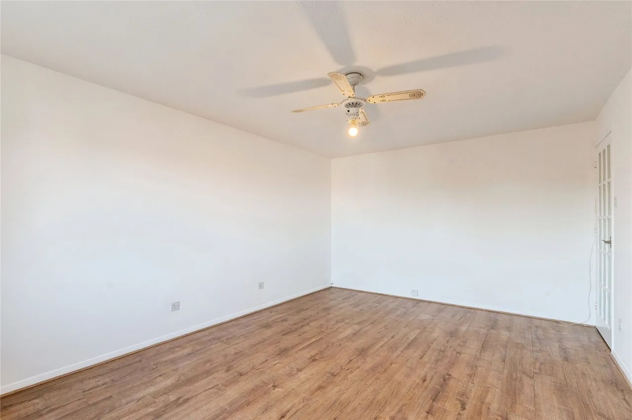 Conway Gardens, Grays, RM17, photo 8