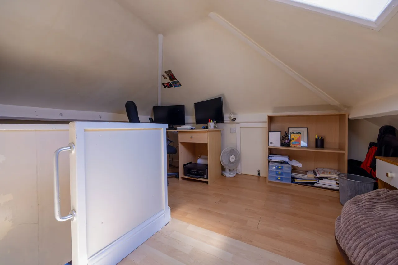 Melwood Grove, Acomb, photo 12