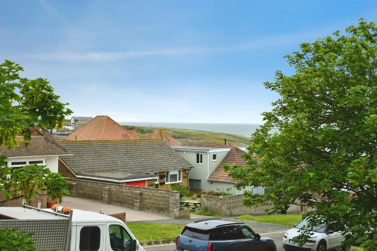 Longridge Avenue, Saltdean, BN2, photo 6