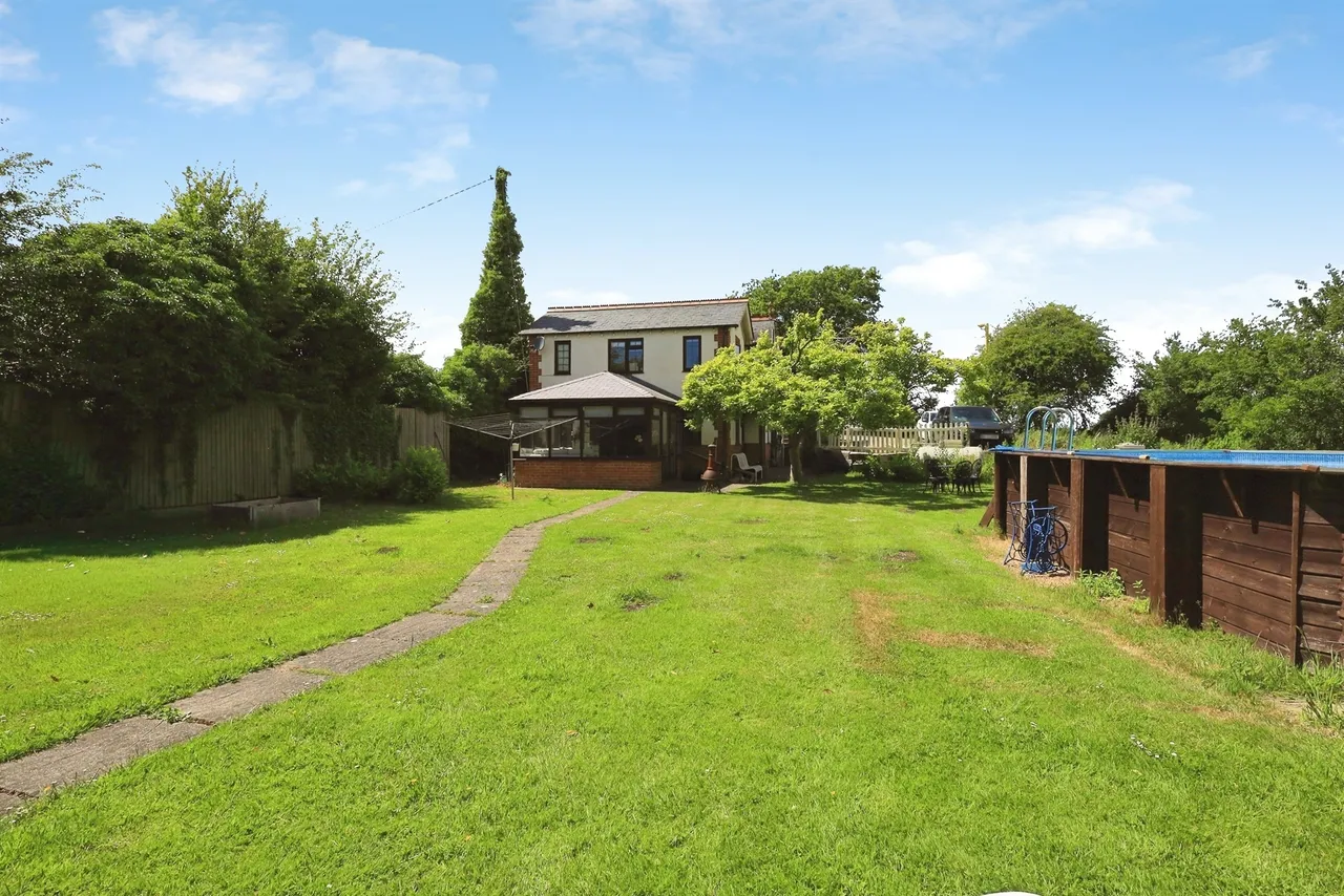 4 bed house for sale — The Street, Selmeston, Polegate