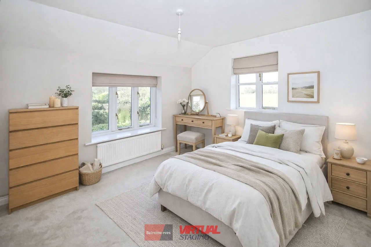 Coleshill Road, NUNEATON, Warwickshire, CV10, photo 8