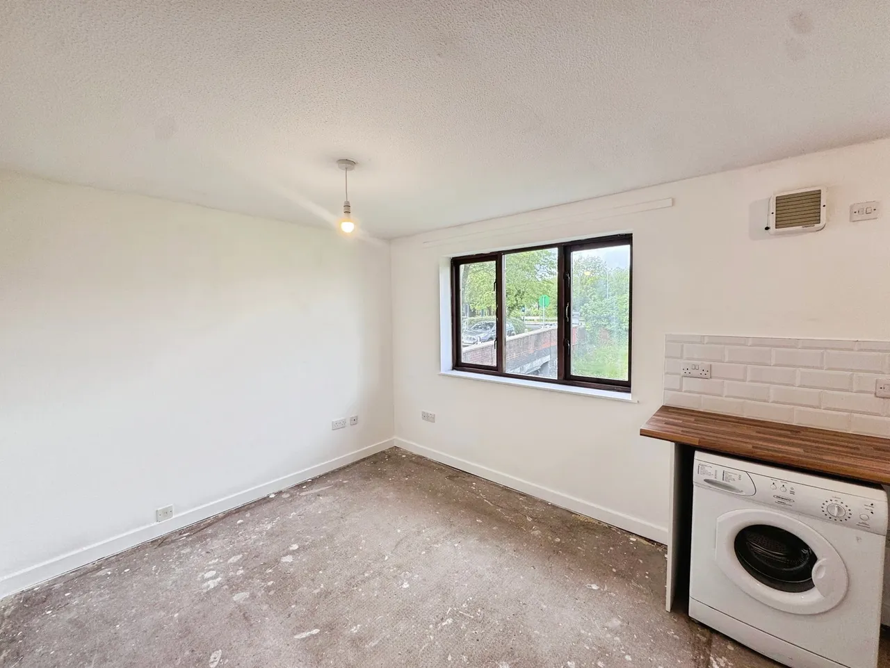 3 Castle Quay, The Latt, Neath, SA11 3L, photo 5