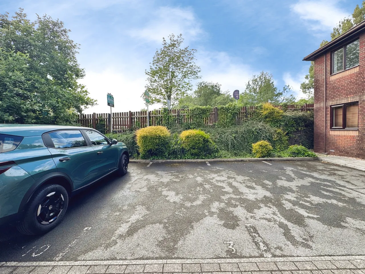 3 Castle Quay, The Latt, Neath, SA11 3L, photo 10