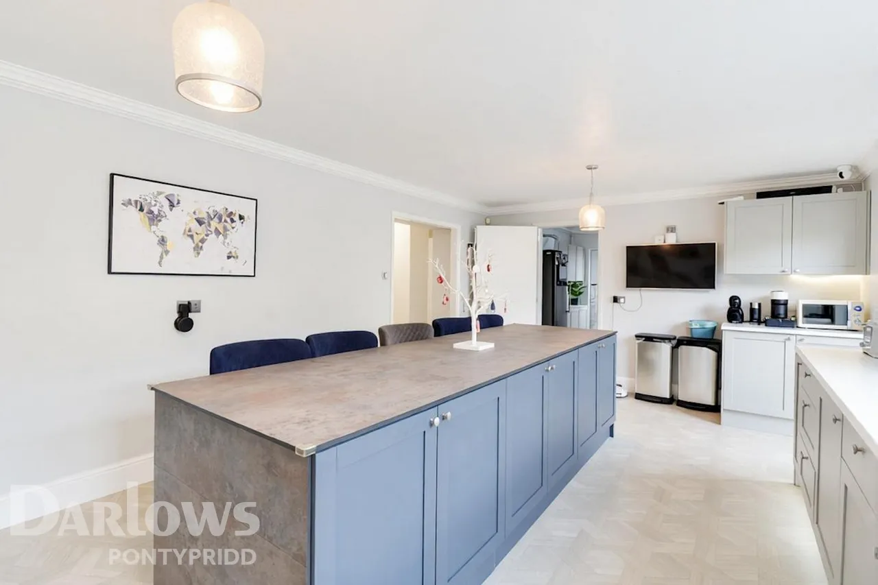 Woodland Crescent, Mountain Ash, photo 10
