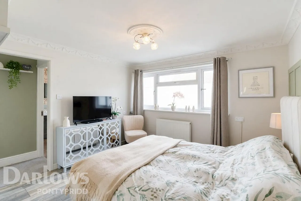 Woodland Crescent, Mountain Ash, photo 23