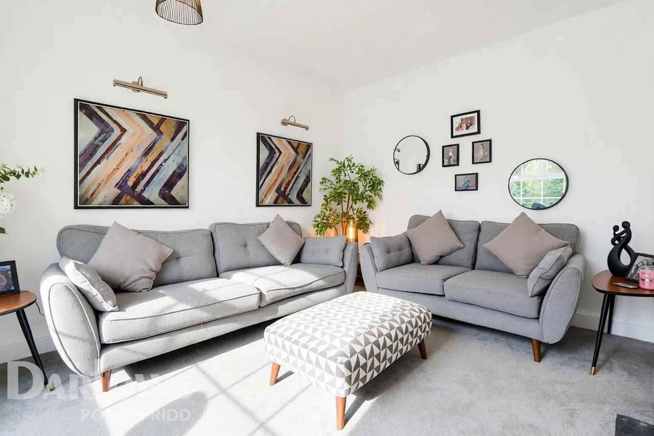 Woodland Crescent, Mountain Ash, photo 4