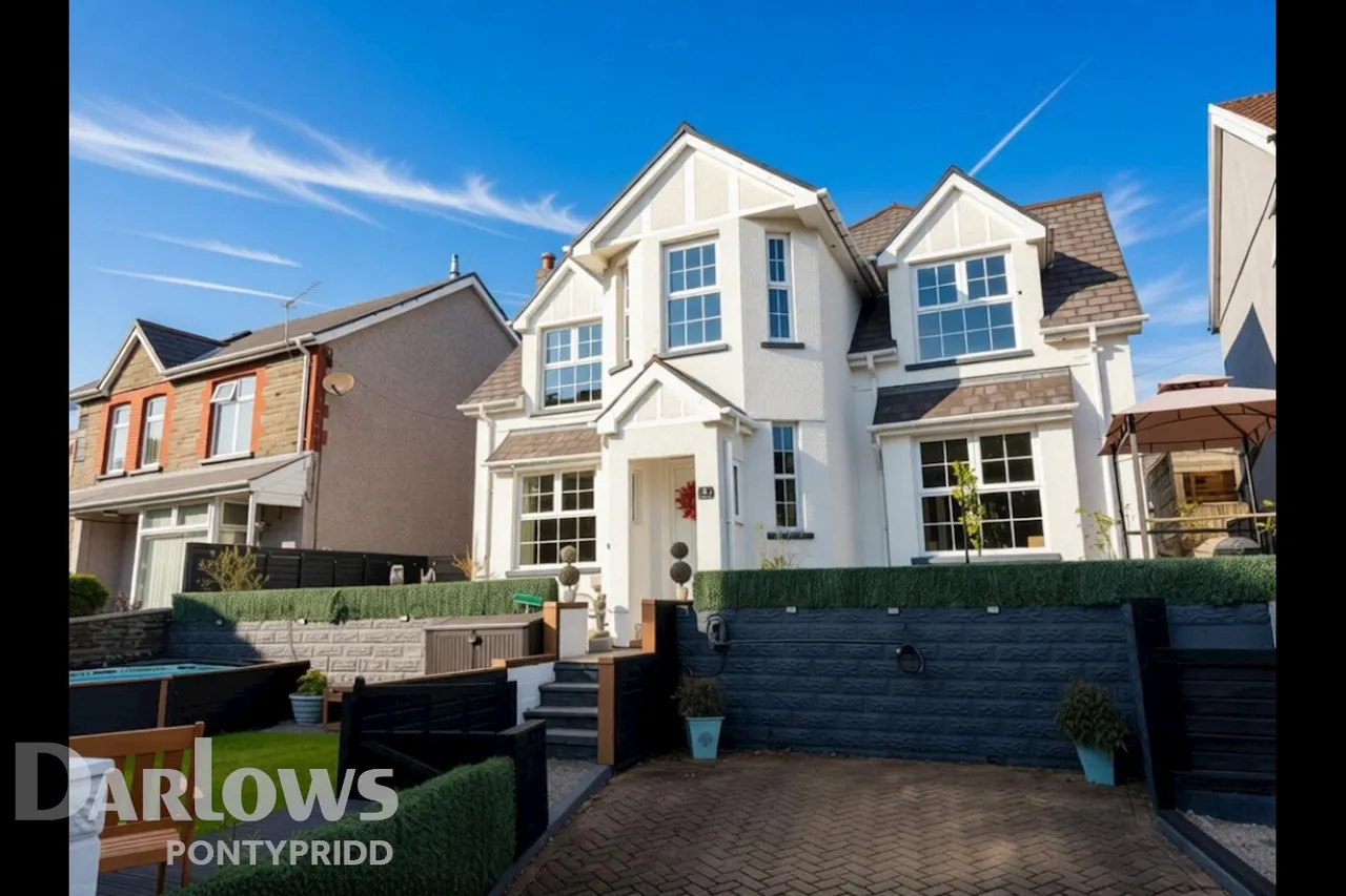 Woodland Crescent, Mountain Ash, photo 42